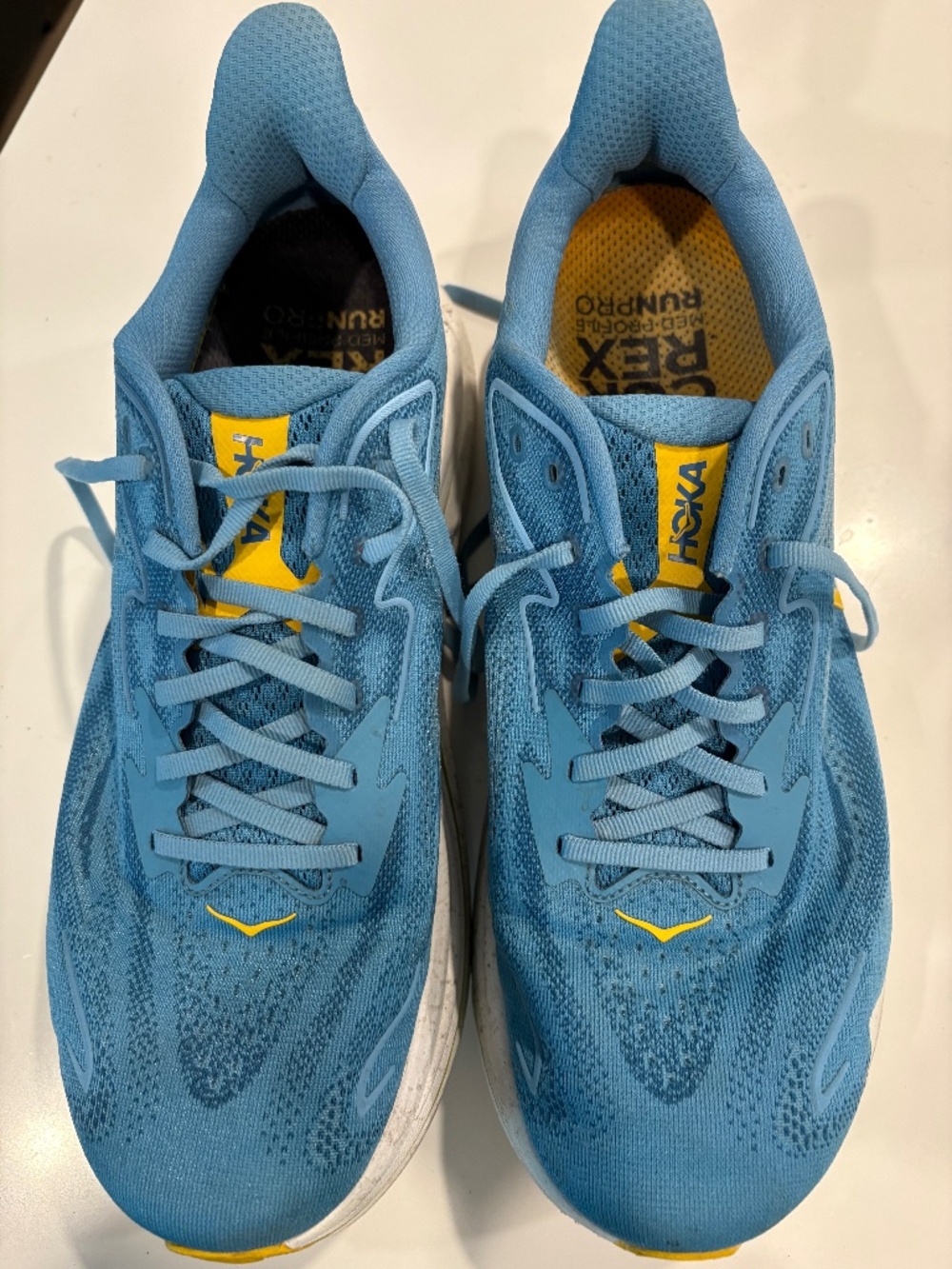 Hoka One One Clifton 10 Men's size 11.5 Wide